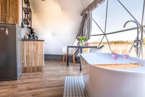 Dapur atau dapur kecil di NGlamping