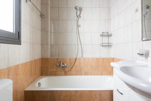 Majestic 3BR Apartment in Chalandri by UPSTREET