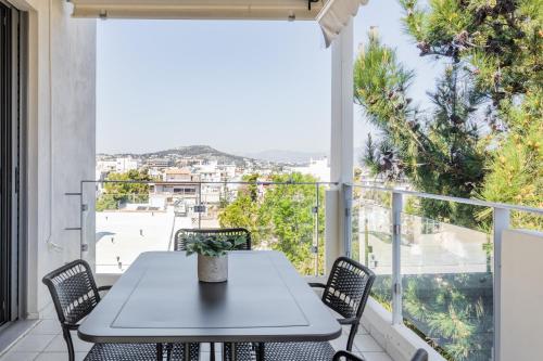 Majestic 3BR Apartment in Chalandri by UPSTREET