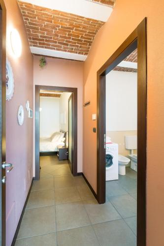 Ένα μπάνιο στο Cascina 6b