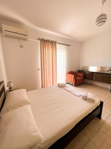 Garden Villa Sarande Apt-5