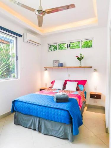 Private Casita with 1 full bed A/C