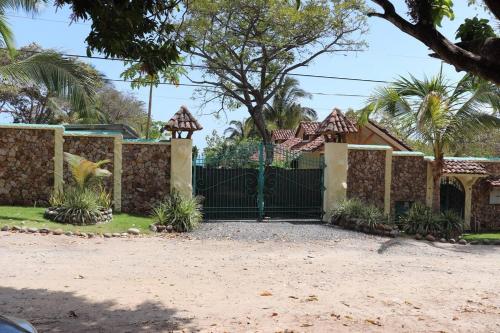 Gallery image of Secluded Ocean Front Overlooking the Marina in San Carlos