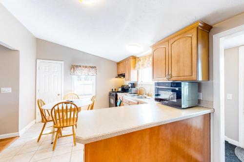 Big Pine Cottage – Photos 3