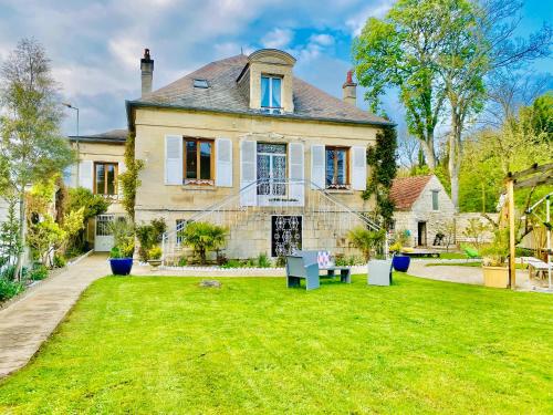 Logement,Environnement Très Paisibles,10 Voyageurs