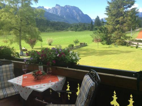 Gallery image of Ferienwohnungen Alpenblick Tilly in Krün