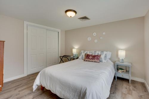 Postel nebo postele na pokoji v ubytování Vacation Rental Home 7 Mi to Downtown Denver