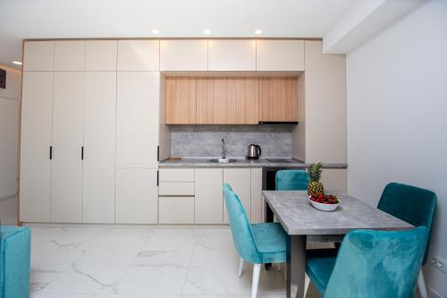 Dapur atau dapur kecil di Aura Tower Aparments by In Property