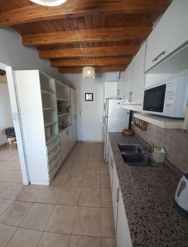 Köök või kööginurk majutusasutuses Mendoza Fundacional