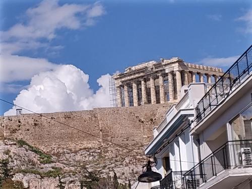 Studio Next to Acropolis