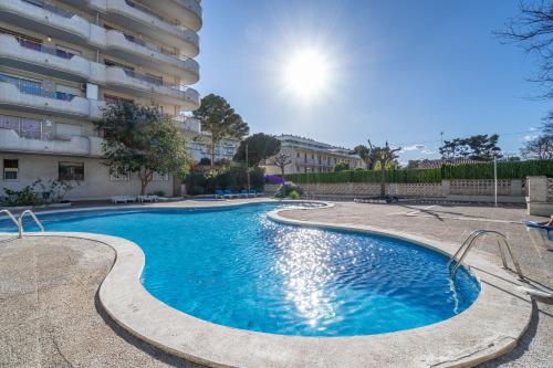 Playa-Piscina-Port Aventura4