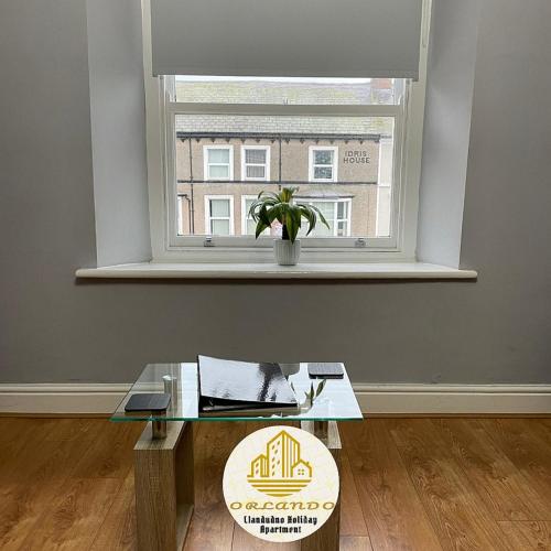 Gambar di galeri bagi Orlando Llandundo Apartment di Llandudno