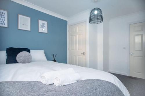 מיטה או מיטות בחדר ב-Spacious 1 Bed- Nunhead/Peckham-sleeps 4