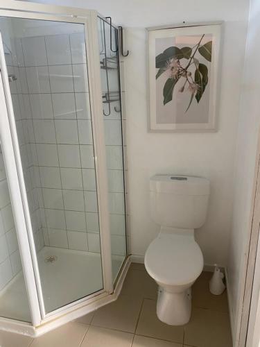 Un baño de 13th Apostle Accommodation