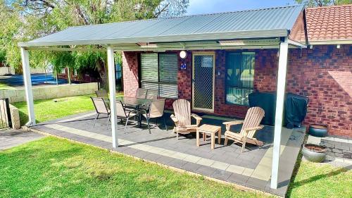 Κήπος έξω από το Dunsborough Beach House