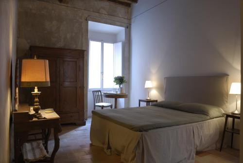 Vicolo del Lupo Guesthouse