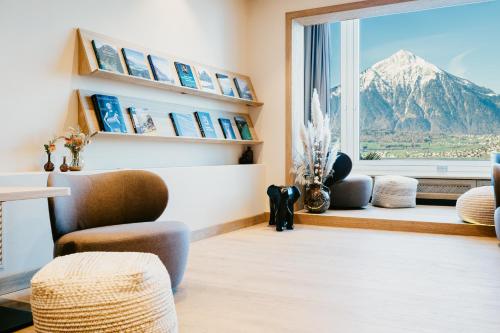 Nespecifikovaný výhled na hory nebo výhled na hory při pohledu z hotelu