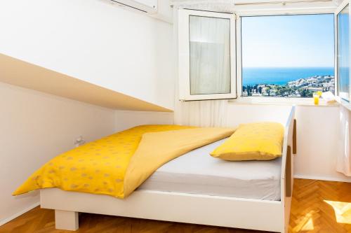 Breathtaking Sea View Apartment Near The Old City