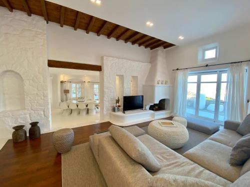 Villa Alessandra with Massive Pool by Diles Villas
