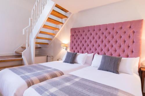 P Sanz 1, 411 by YBH