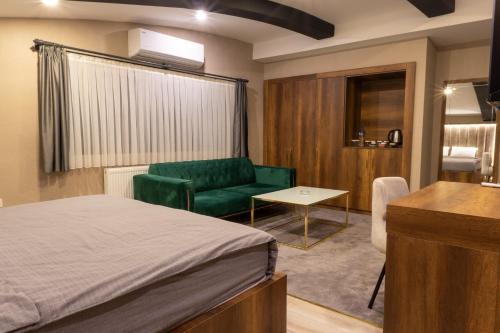 Χώρος καθιστικού στο Anatolia Luxury Hotel