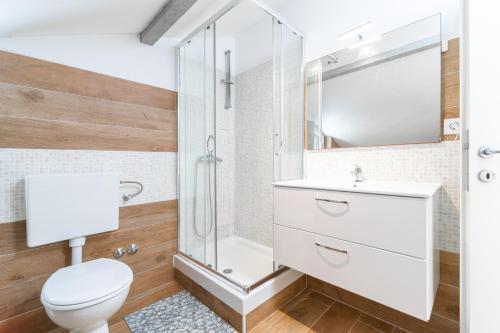 Gambar di galeri bagi House Rosa - Holiday Home70 metres away from Picena Beach di Vela Luka