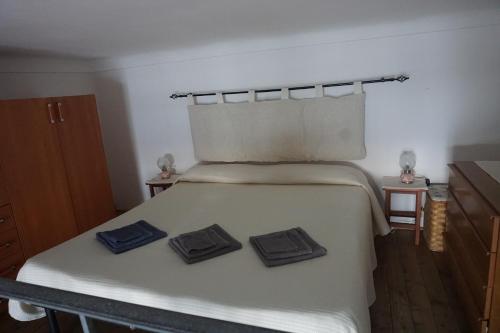 アルゲーロにあるLa Muragliaのベッドルーム1室(枕2つ付)