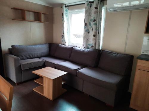 Photo de la galerie de l'établissement MOBIL HOME LE FAMILIAL, à Valras-Plage