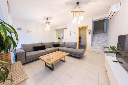 Gallery image of Villa maistrali sunset in Kalandra