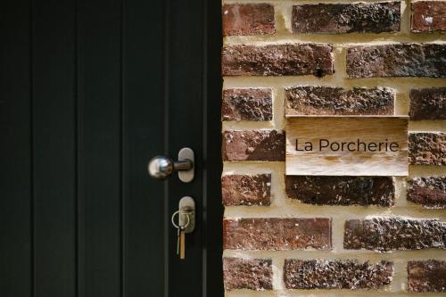 Gallery image of Hoeve de Reetjens - La Porcherie in Bilzen