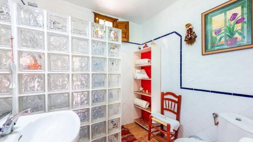 Kúpeľňa v ubytovaní Cortijo El Nuevo Olivo Órgiva by Ruralidays