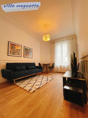 Posedenie v ubytovaní Villa muguette - coeur de Vichy-1er étage-balcon
