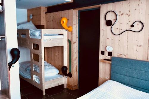 Postel nebo postele na pokoji v ubytování Val Claret, Tignes Appt cosy 5-6pers Location dimanche dimanche en saison