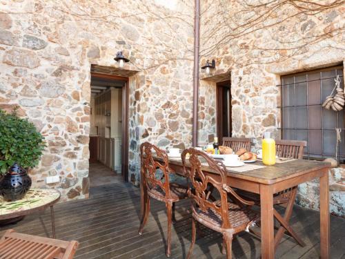 Foto LETS HOLIDAYS NICE HOUSE in VILA VELLA TOSSA DE MAR 4