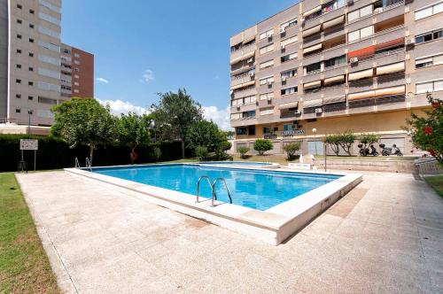 ÁTICO con ENORME TERRAZA y CHILL OUT PARTICULAR