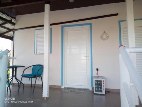 Balkoni atau teres di Villa ,,Sea Breeze,, - home by the sea