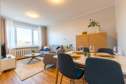 Stylish Central Apartments by Kuus Sõlme