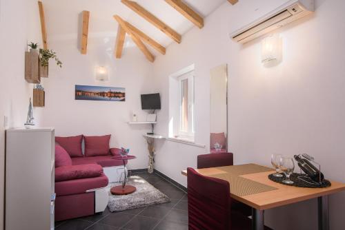 Apartments Trabakul