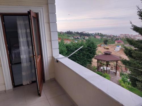 Gambar di galeri bagi Sea ​​view triplex villa di Komera