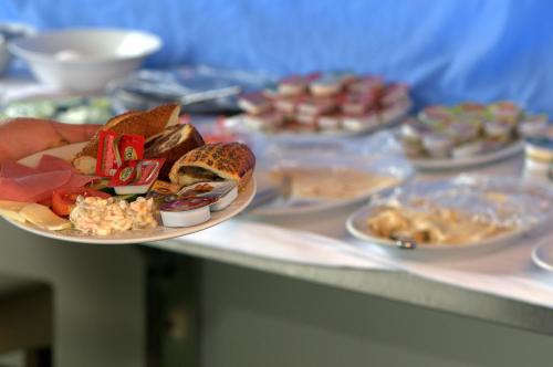 Đồ ăn tại/gần khách sạn