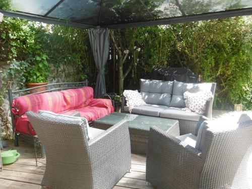 Φωτογραφία από το άλμπουμ του Le Logis du Breuil - Piscine privee σε Saujon