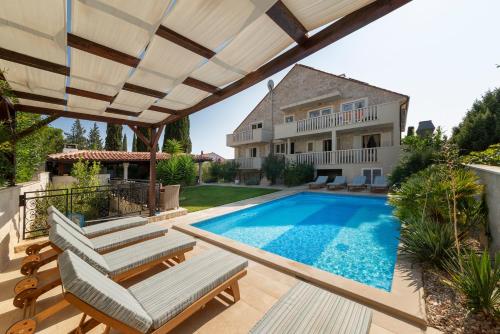 Serviced Family Suite by the sea, Mezaninе lеvеl