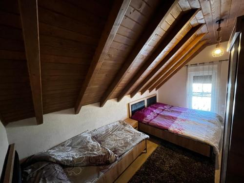 Voodi või voodid majutusasutuse Villa Peisazhi toas