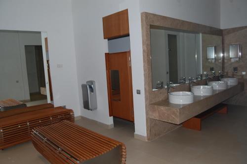 Kylpyhuone majoituspaikassa Bahia Golf Beach