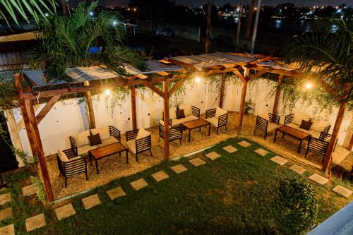 Jardín al aire libre en Ahomé Guest house & Lounge