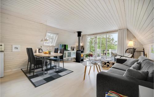 Posezení v ubytování Holiday Home Pukkelvej Ebeltoft V