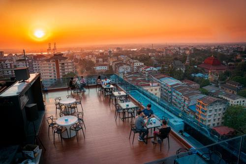 Gallery image of Hotel Sanchaung in Yangon