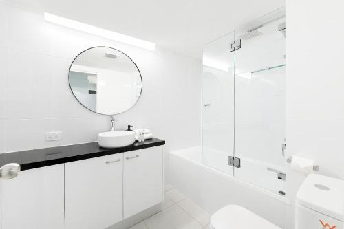 Gallery image of Lindomare Apartments in Caloundra