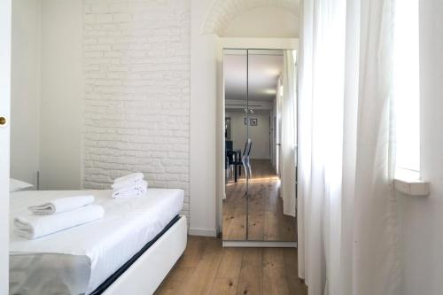 Easylife - Milano - Torino 34S - Duomo