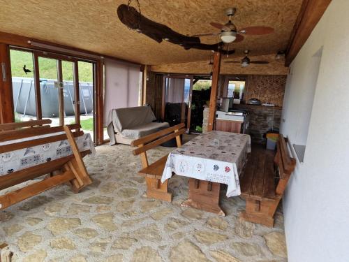 Posezení v ubytování Vacation House Donacka Gora